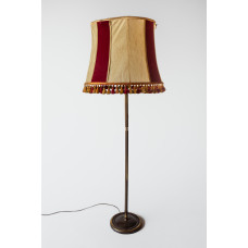 Artikel 135 IDA floor lamp